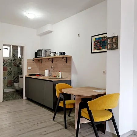 Faveria Amphitheater With Free Parking Penzion