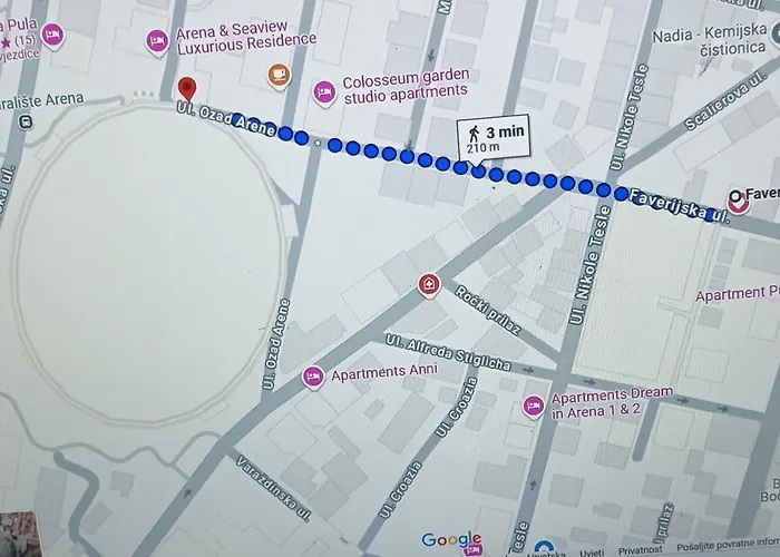 Faveria Amphitheater With Free Parking Pensión