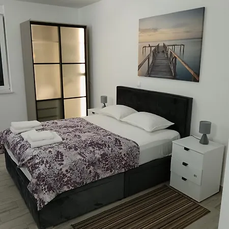 Faveria Amphitheater With Free Parking Gæstehus 4*