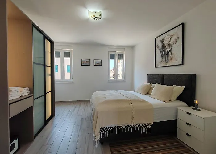 Guest house Faveria Amphitheater With Free Parking